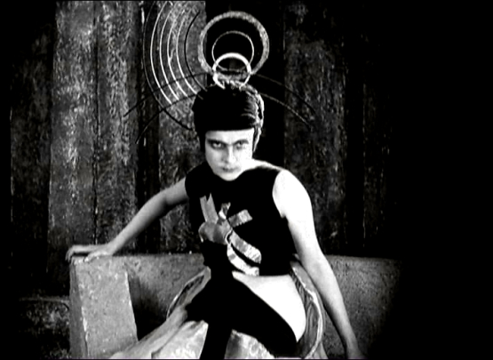020-aelita-theredlist